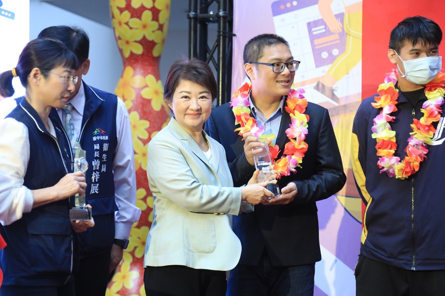 2025台中星燃計畫：終結超重挑戰 成果表揚記者會---TSAI (39)