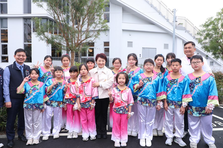 東勢區「許良宇圖書館」開館啓用典禮