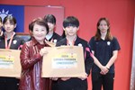 表揚本市選手參加2025亞洲U16女子排球錦標賽獲得銀牌--雙十國中許雅評