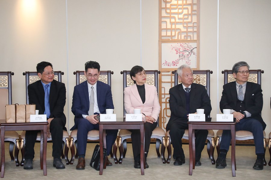 「社團法人對外關係協會」令狐榮達會長偕理監事等幹部 蒞府拜會