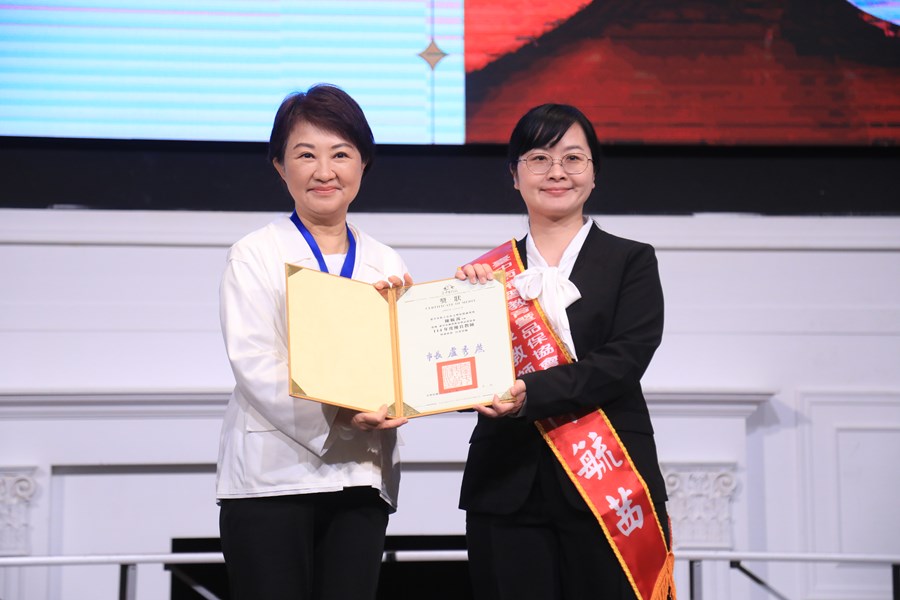 台中市補習教育暨品保協會第6屆第2次會員大會暨114年度優良教師頒獎典禮---TSAI (44)