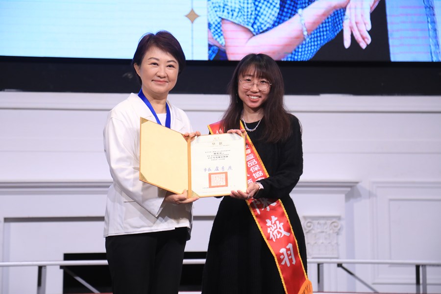 台中市補習教育暨品保協會第6屆第2次會員大會暨114年度優良教師頒獎典禮---TSAI (54)