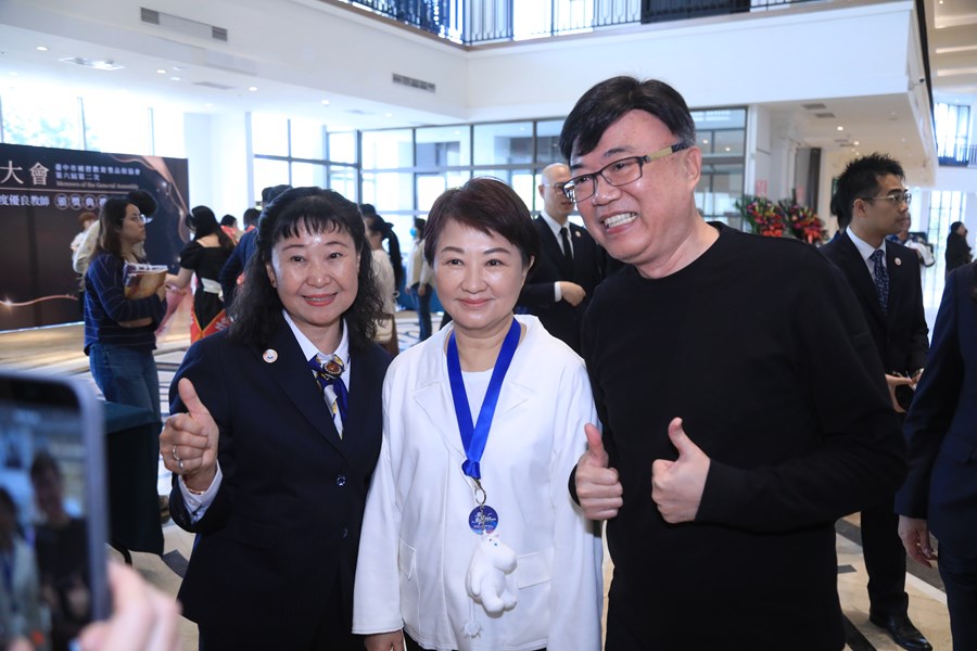 台中市補習教育暨品保協會第6屆第2次會員大會暨114年度優良教師頒獎典禮---TSAI (64)