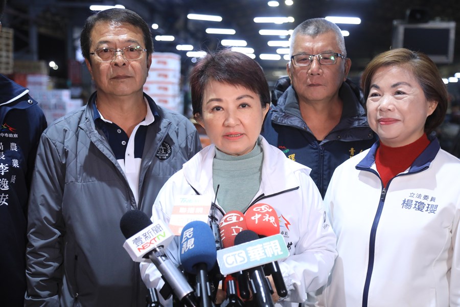 盧市長春節前視察果菜批發市場--TSAI (14)