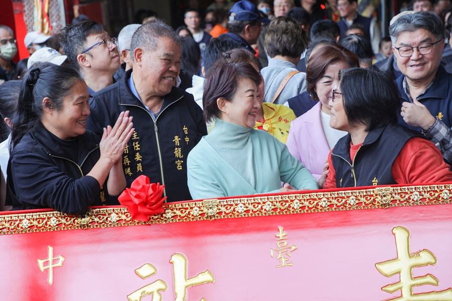 「青龍宮」贈匾儀式