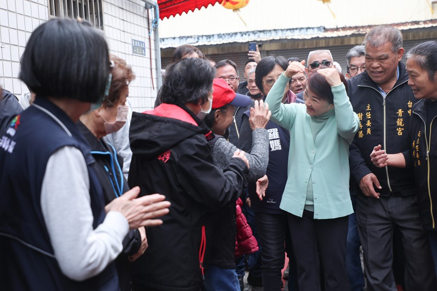 「青龍宮」贈匾儀式