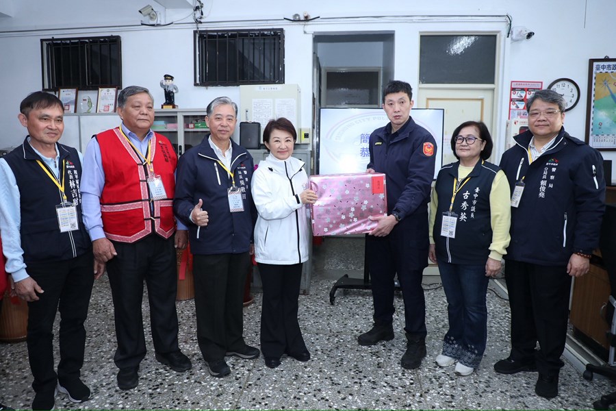 和平專案--盧市長慰問天輪派出所 (14)