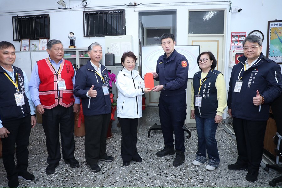 和平專案--盧市長慰問天輪派出所 (27)