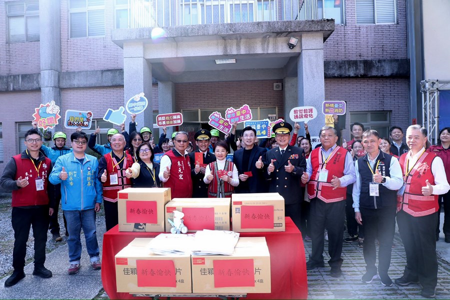 和平專案--盧市長慰問第二救災救護大隊谷關分隊 (22)