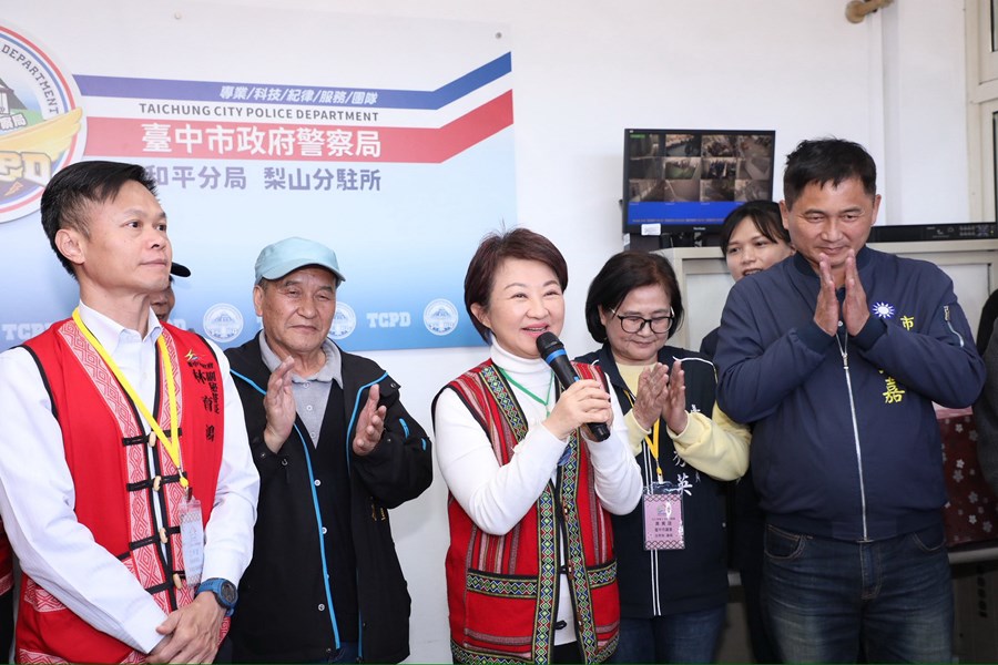 和平專案--盧市長慰問梨山分駐所 (13)