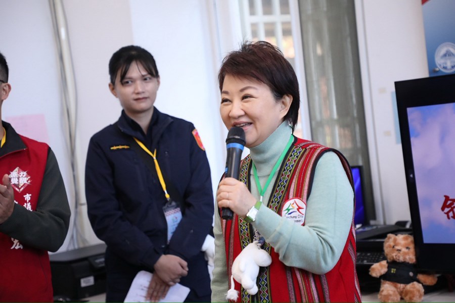 和平專案--盧市長慰問德基派出所 (13)