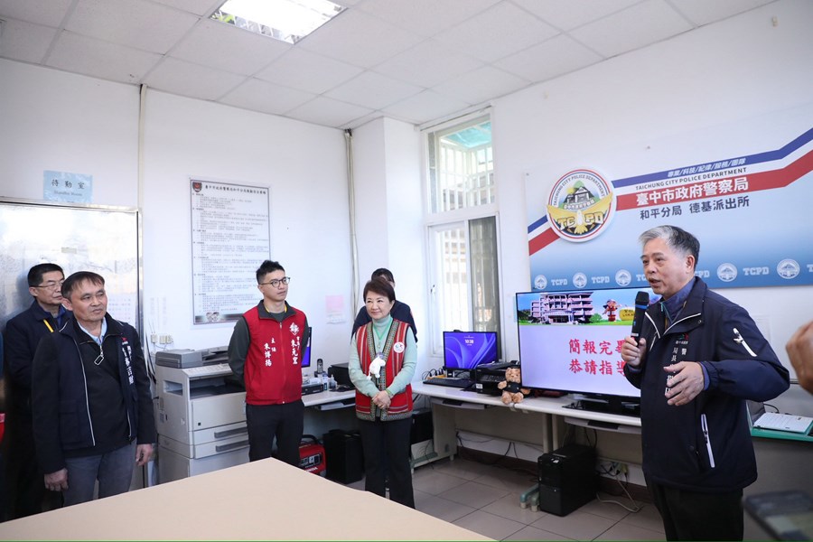 和平專案--盧市長慰問德基派出所 (14)