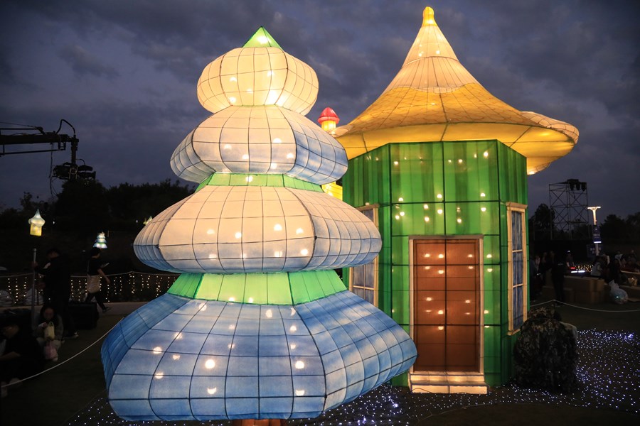 「2026中台灣元宵燈會」開幕晚會--TSAI (19)