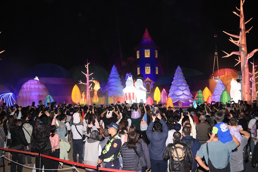 「2026中台灣元宵燈會」開幕晚會--TSAI (32)