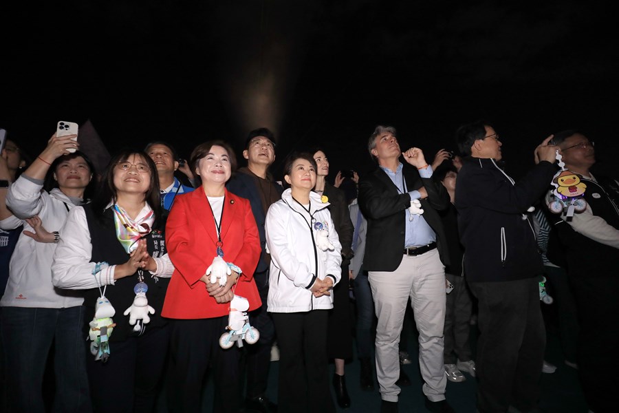 「2026中台灣元宵燈會」開幕晚會--TSAI (35)