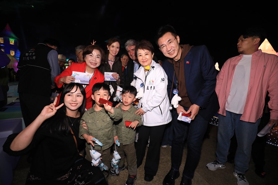 「2026中台灣元宵燈會」開幕晚會--TSAI (45)