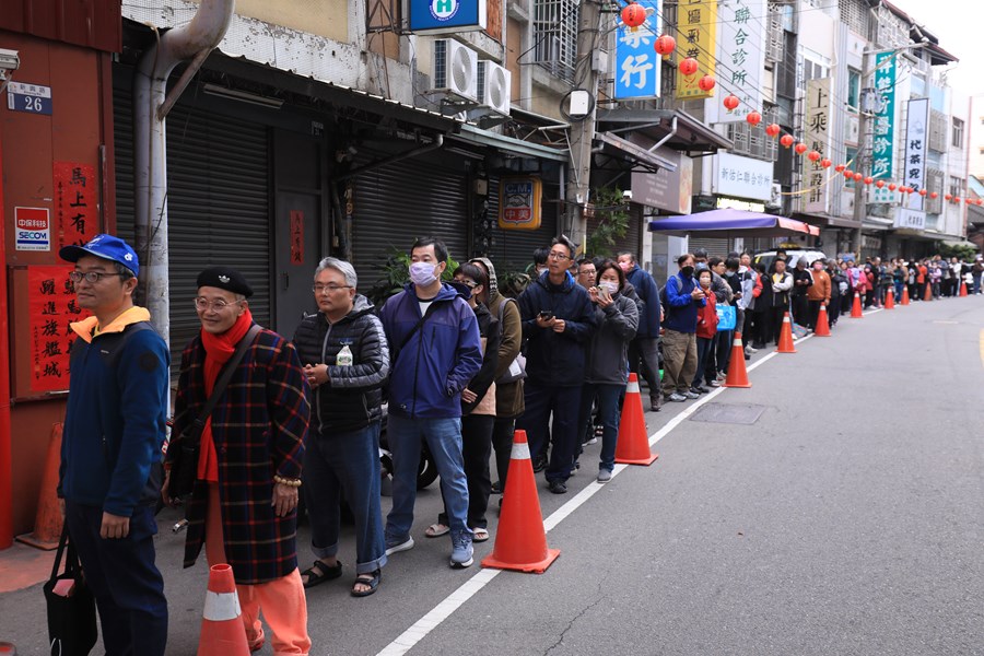 盧市長2026年春節發送紅包--大里區七將軍廟---TSAI (2)