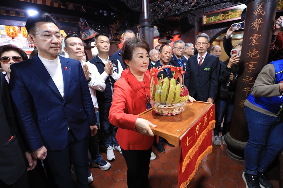 盧市長2026年春節發送紅包--大里區七將軍廟---TSAI (5)