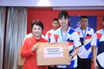 表揚本市參加2025世界中學生U15排球錦標賽榮獲兩面銀牌優秀選手與教練--女子組銀牌--東山高中 程曦 選手