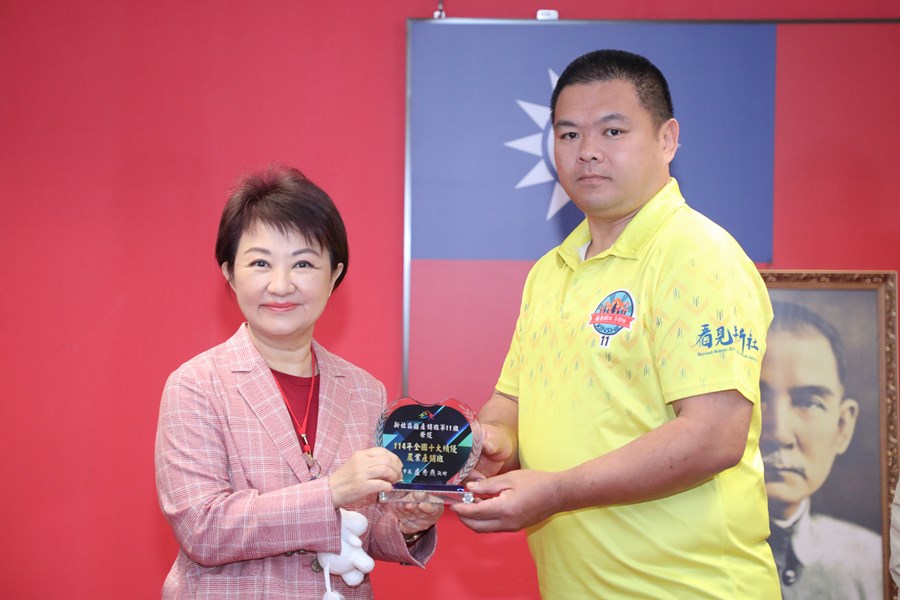 市長表揚榮獲農業部114年「全國十大績優農業產銷班」、「第四屆永續善農獎」