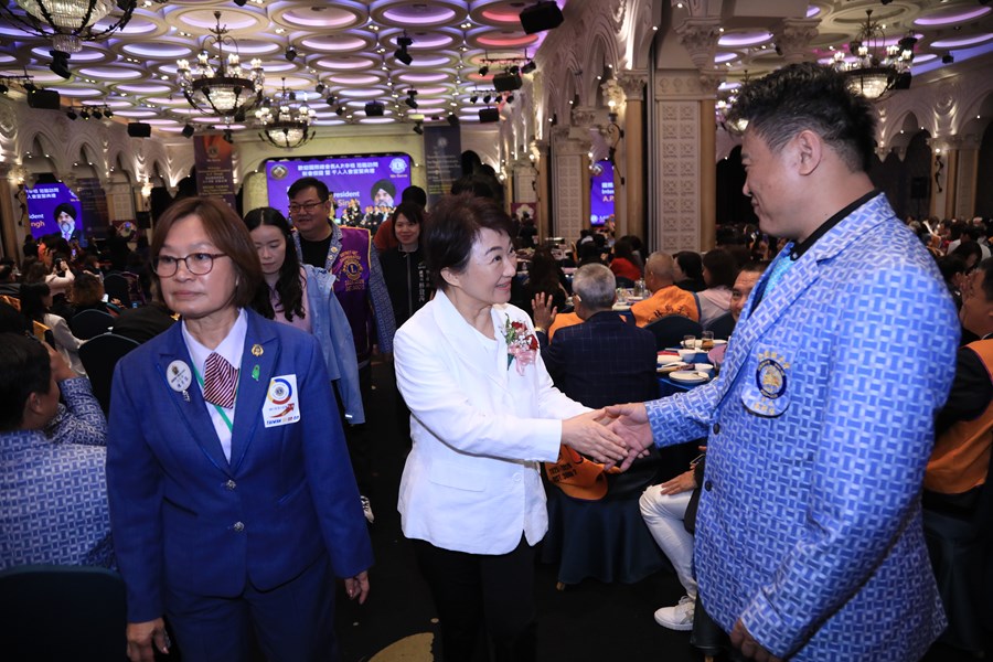 國際獅子會MD300(台灣)千人新獅友會宣誓暨公益服務啟動典禮--TSAI (9)