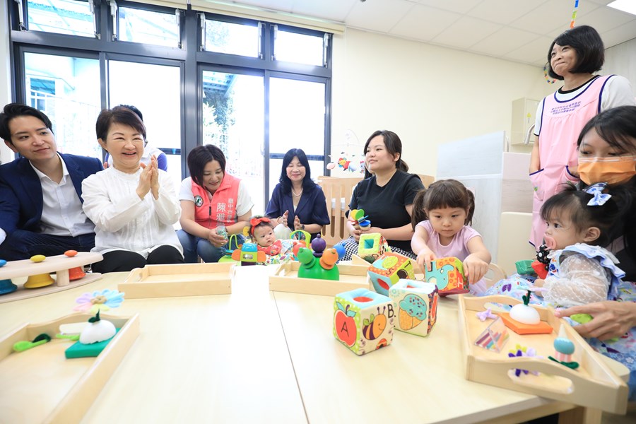 南區兒少家庭福利館開幕典禮--TSAI (35)