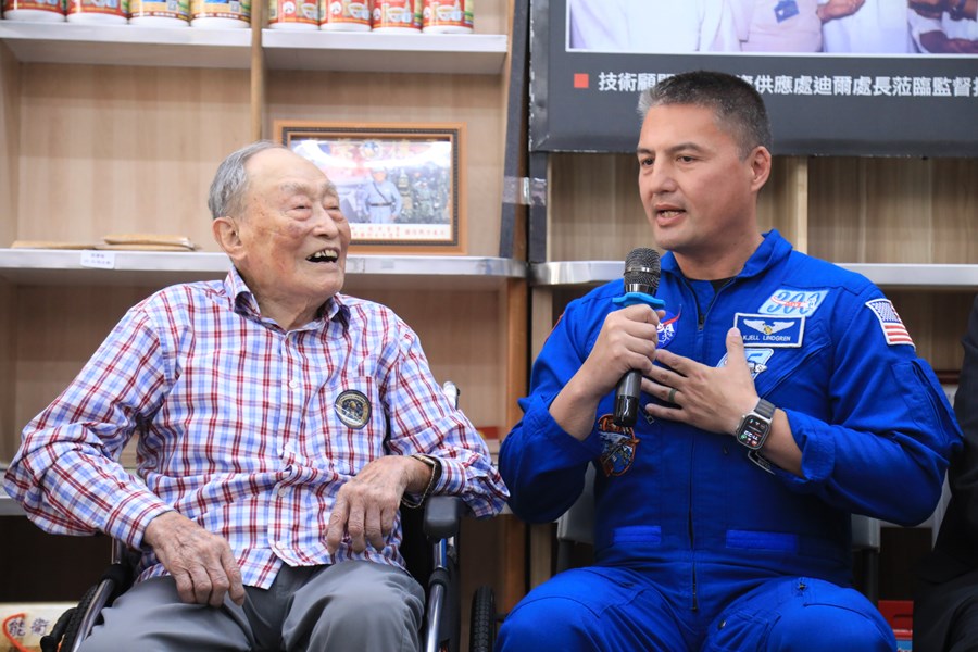 AIT邀請太空人林琪兒醫師蒞臨本市參訪劉麵包廠--TSAI (13)