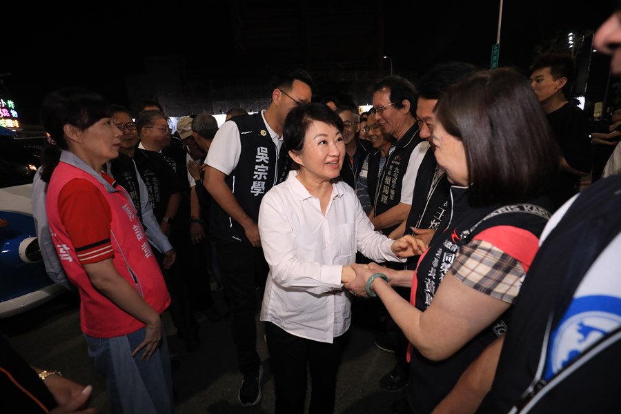 北屯區南興宮台中媽祖國際觀光文化節宮廟風華演出暨贈匾儀式--TSAI (13)