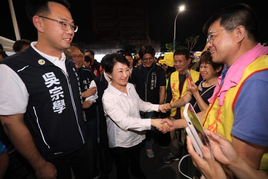 北屯區南興宮台中媽祖國際觀光文化節宮廟風華演出暨贈匾儀式--TSAI (2)