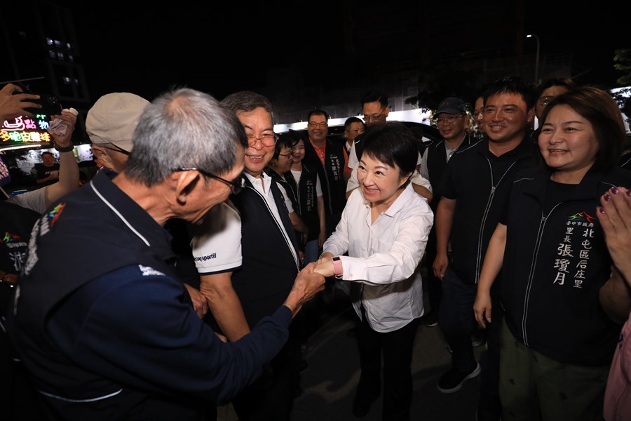 北屯區南興宮台中媽祖國際觀光文化節宮廟風華演出暨贈匾儀式--TSAI (11)