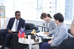 海地共和國駐中華民國大使館潘恩大使一行蒞府拜會