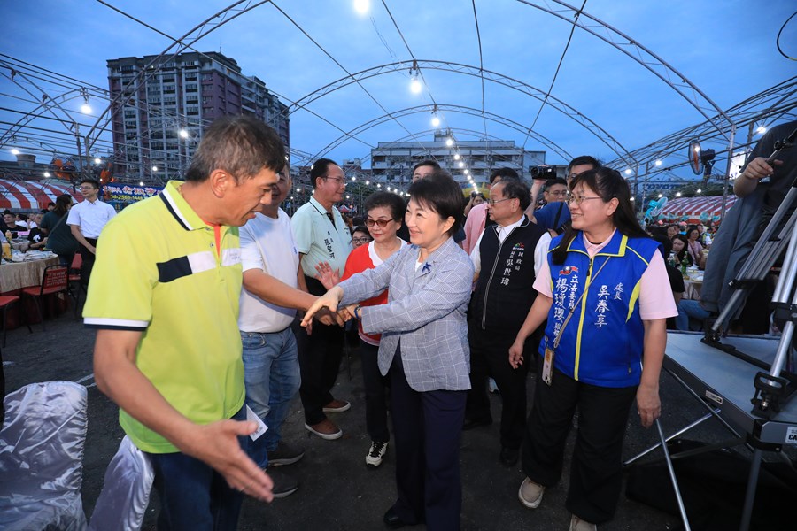 大雅永興宮開基建宮一百八十週年之誌暨天上聖母聖誕千秋平安福宴及贈匾儀式--TSAI (10)