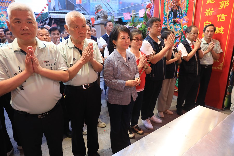 大雅永興宮開基建宮一百八十週年之誌暨天上聖母聖誕千秋平安福宴及贈匾儀式--TSAI (3)