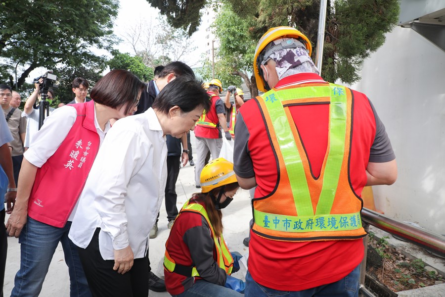 臺中NO鼠‧全市大掃除市長視察南屯里活動中心