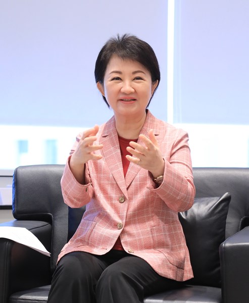 盧秀燕市長