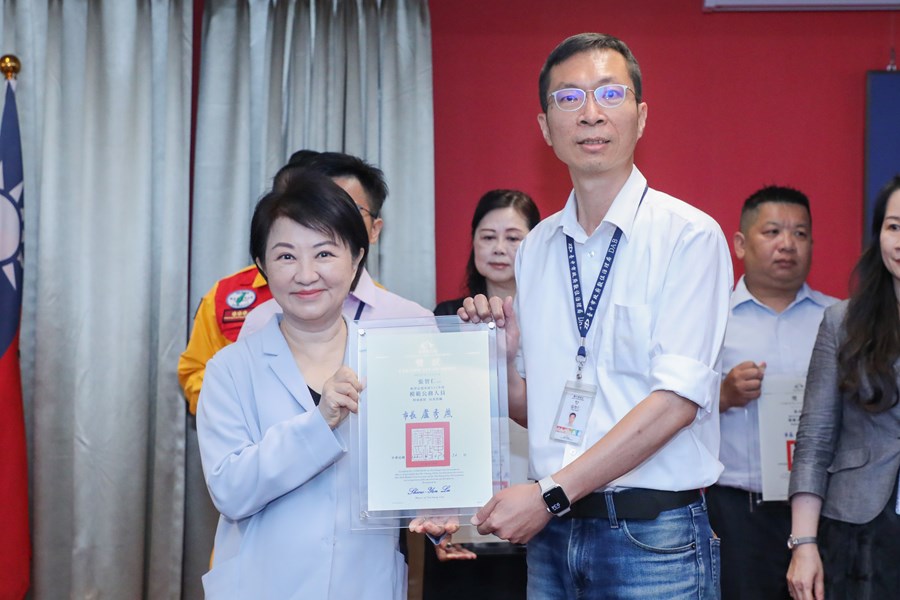市長表揚台中市政府115年度模範公務人員
