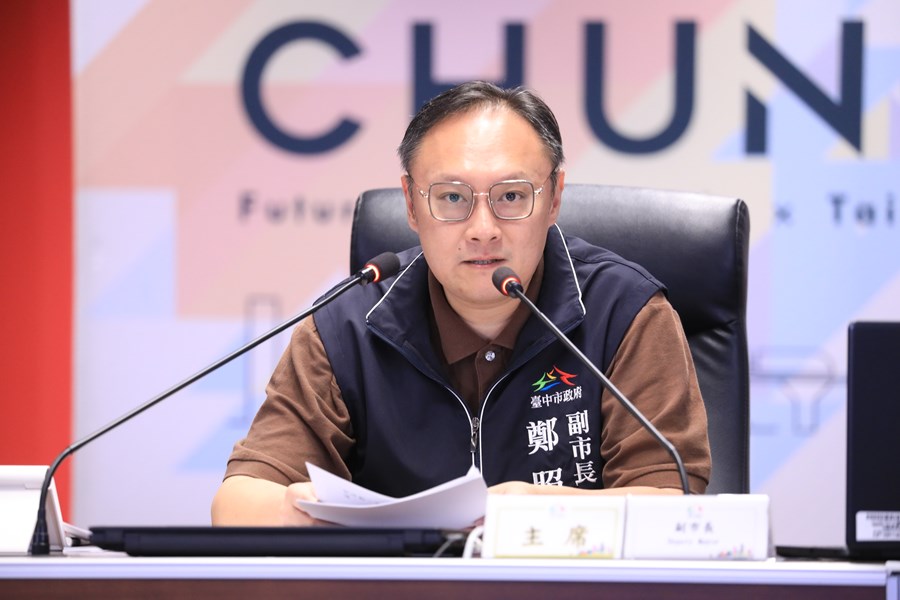 鄭照新副市長主持市政會議---TSAI (1)
