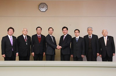 拜會飛驒市長都竹淳也