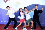 台中市高級中等以下學校畢業生市長獎合影---TSAI (3)