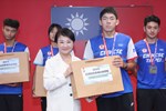 市長表揚榮獲2026年亞洲自由車場地錦標賽3金4銀2銅的優秀選手