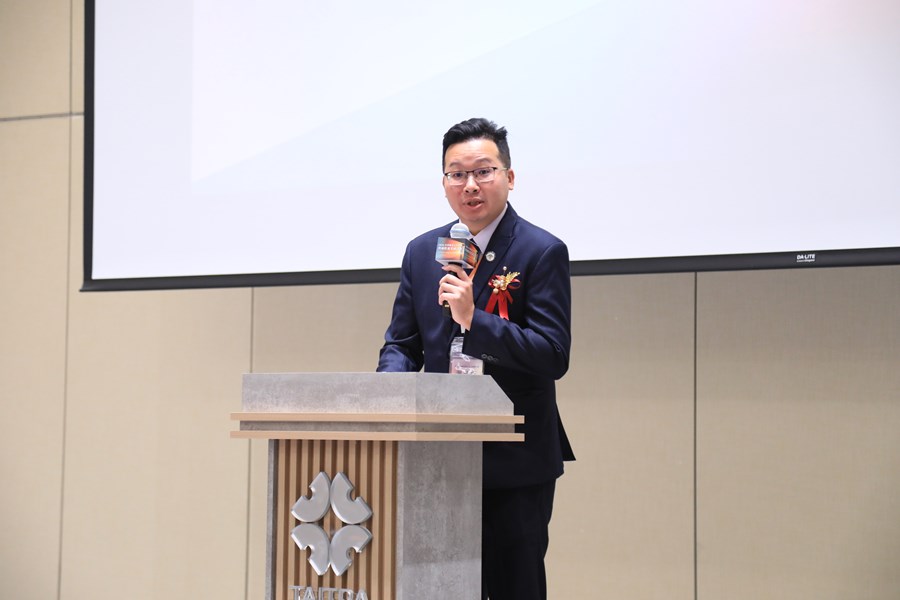 中華民國驗光師公會全國聯合會理事長謝孝杭