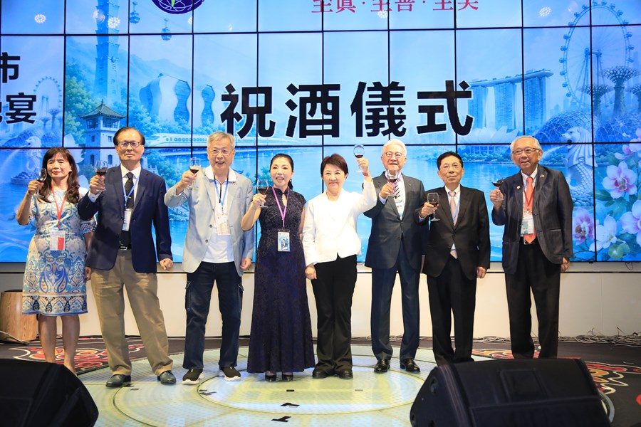 亞洲台灣商會聯合總會第33屆第三次理監事聯席會-台中市政府歡迎晚宴--TSAI (9)