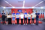 表揚參加  2026亞洲單人女子標準舞--登山車-與U17角力 等項目選手教練與市長大合照