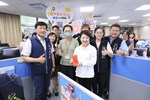 盧市長慰問食安處同仁及訪視西區衛生所--TSAI (1)