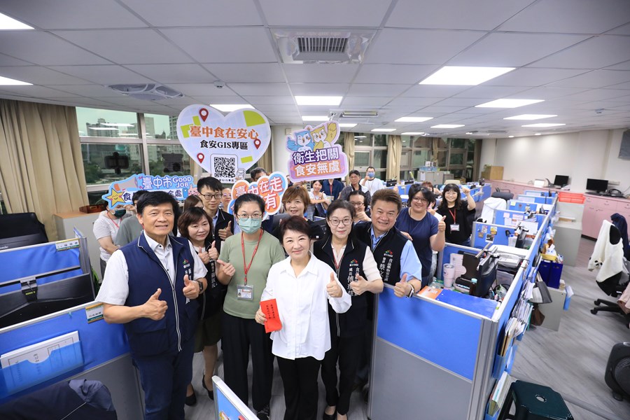 盧市長慰問食安處同仁及訪視西區衛生所--TSAI (23)