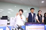 盧市長慰問食安處同仁及訪視西區衛生所--TSAI (4)