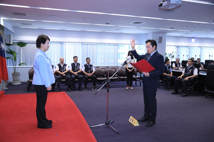 台中市政府政風處長邱滄霖布達