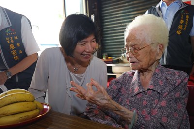 百歲人瑞重陽敬老禮金發放