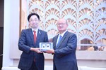日本熊本縣木村敬知事與張清照議長互贈紀念品--TSAI (9)