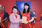表揚115年度績優清潔隊員--豐原區清潔隊員--楊惠雯
